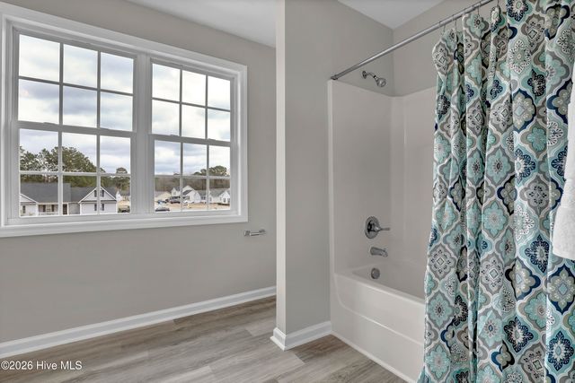 121 Walnut Hills Drive, Richlands, NC 28574