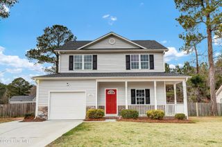 121 Walnut Hills Drive, Richlands, NC 28574