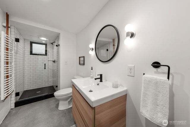 3516 NE 43rd Street, Seattle, WA 98105