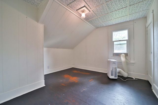 415 1st Street SW, Crosby, MN 56441