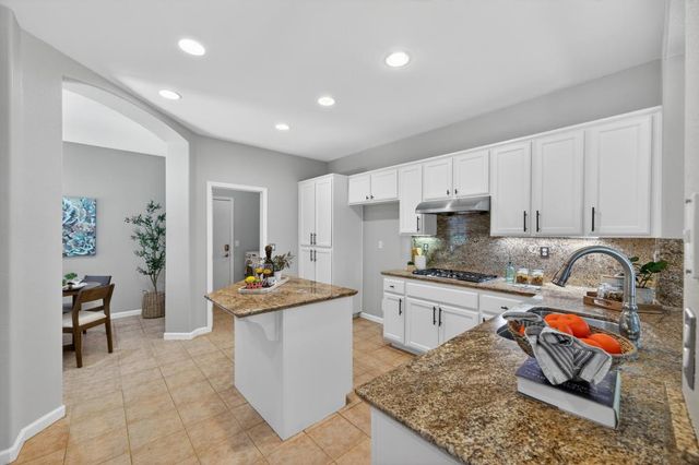 1777 Harwood Way, Sacramento, CA 95835