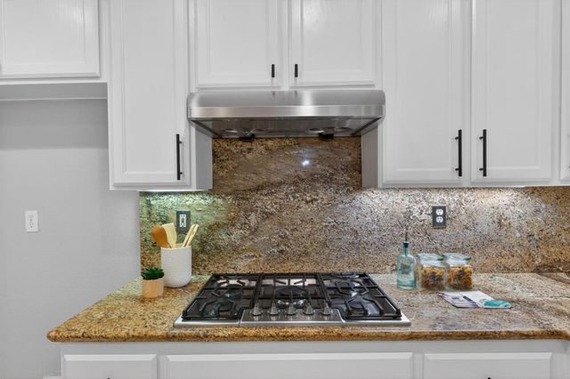 1777 Harwood Way, Sacramento, CA 95835