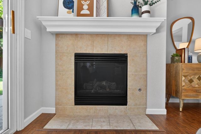 1777 Harwood Way, Sacramento, CA 95835