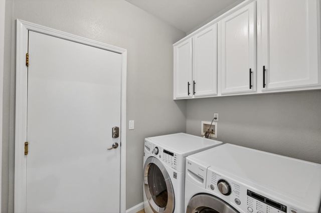 1777 Harwood Way, Sacramento, CA 95835