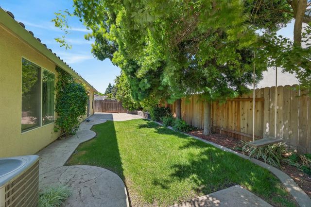 1777 Harwood Way, Sacramento, CA 95835