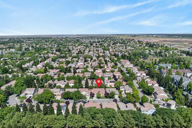 1777 Harwood Way, Sacramento, CA 95835