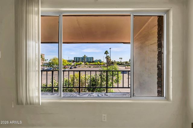 4701 N 68TH Street 146, Scottsdale, AZ 85251
