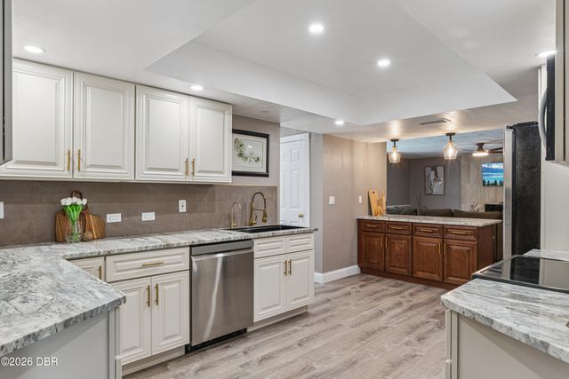 537 Pelican Bay Drive, Daytona Beach, FL 32119