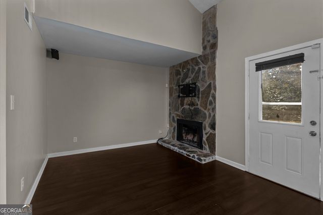 1674 Wynndowne Trail SE, Smyrna, GA 30080