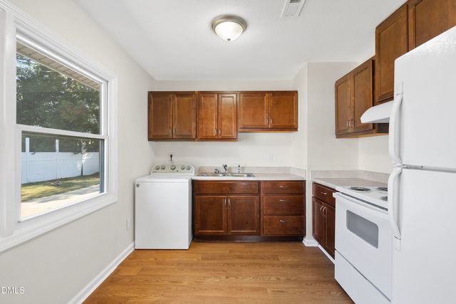 3221 Snowberry Drive, Raleigh, NC 27610