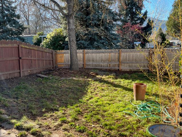 321 Clay Street SPC 3, Ashland, OR 97520