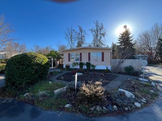 321 Clay Street SPC 3, Ashland, OR 97520