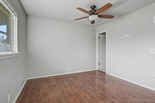 1741 S Pecan Avenue, Broken Arrow, OK 74012