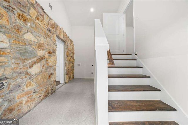 1721 Hortense Place NW 1, Atlanta, GA 30318