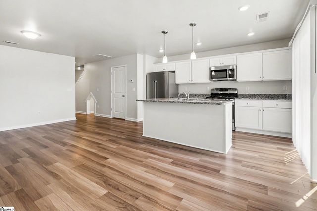 630 Blossom Run Drive, Spartanburg, SC 29307