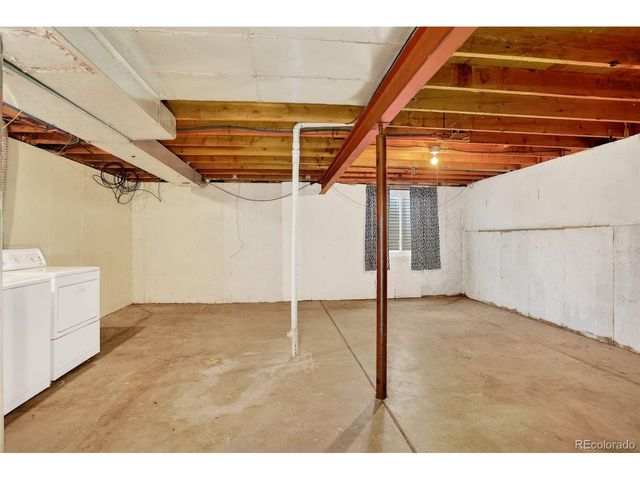 4550 Eugene Way, Denver, CO 80239