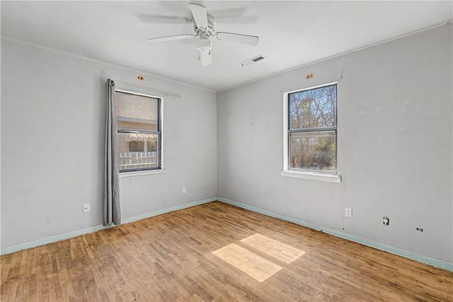 1825 McRay Avenue, Springdale, AR 72762