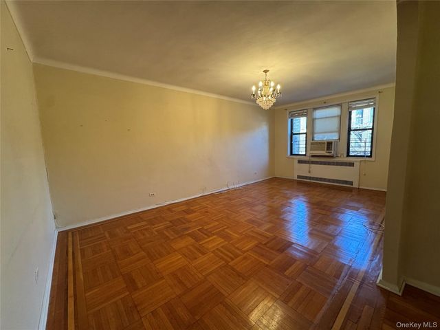 43-30 44th Street 3F, Sunnyside, NY 11104
