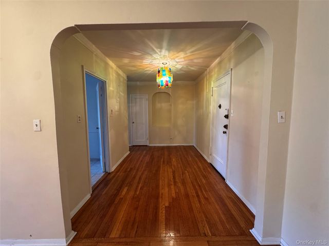 43-30 44th Street 3F, Sunnyside, NY 11104
