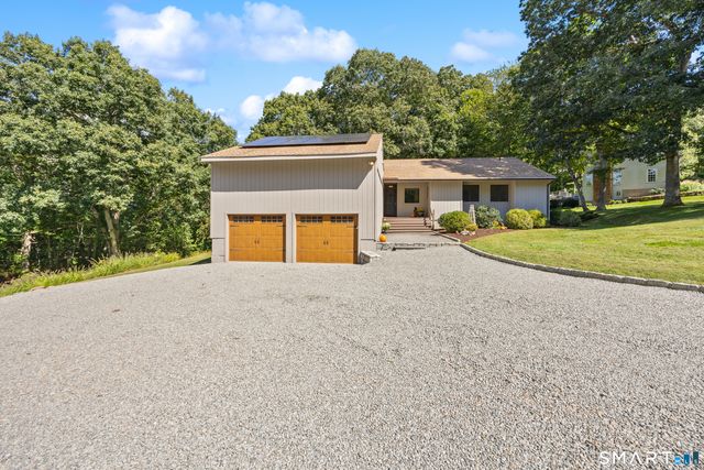 27 Millstone Drive, Marlborough, CT 06447