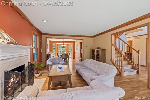 1631 Mystic Hills Drive, Milford, MI 48380