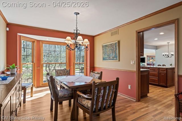 1631 Mystic Hills Drive, Milford, MI 48380