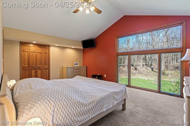 1631 Mystic Hills Drive, Milford, MI 48380