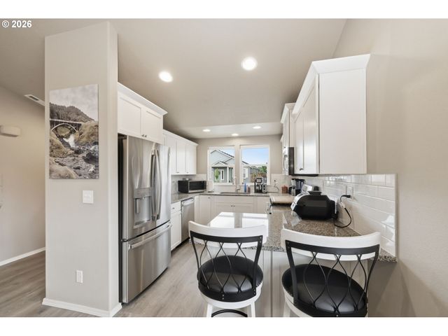 1371 TIRION Ave, Eugene, OR 97404