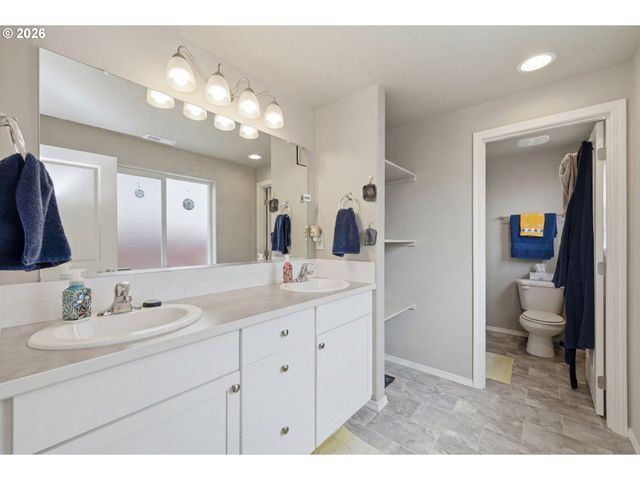1371 TIRION Ave, Eugene, OR 97404