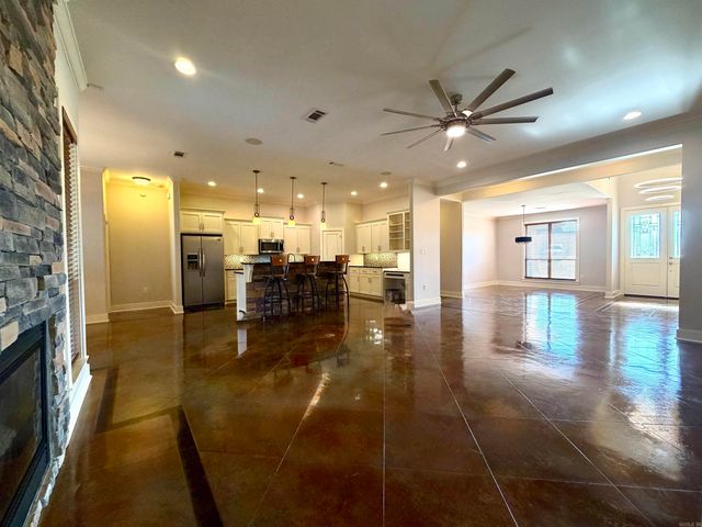 2117 Ingleside Drive, Sherwood, AR 72120