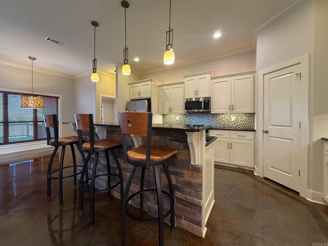 2117 Ingleside Drive, Sherwood, AR 72120