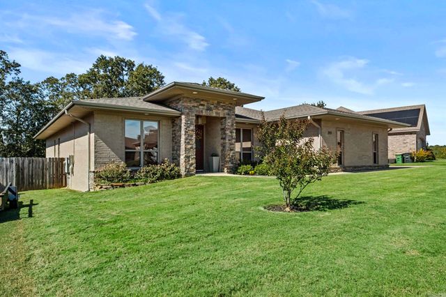 2117 Ingleside Drive, Sherwood, AR 72120