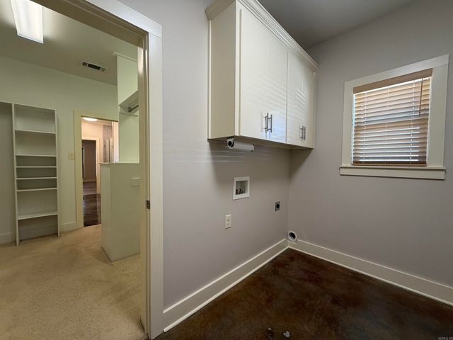 2117 Ingleside Drive, Sherwood, AR 72120