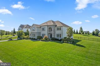 4350 SARATOGA DR, Bethlehem, PA 18020