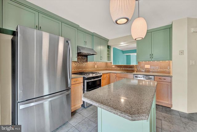 7786 BLUEBERRY HILL LN, Ellicott City, MD 21043