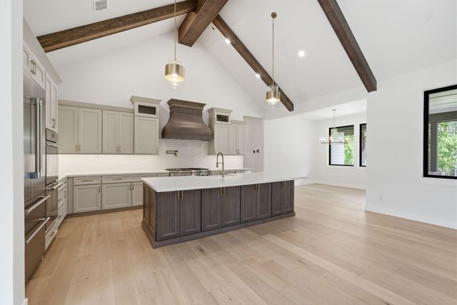 25080 Sequin Trail, Montgomery, TX 77316