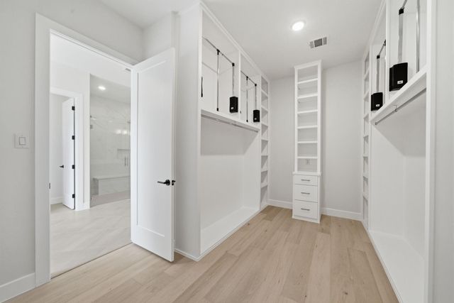 25080 Sequin Trail, Montgomery, TX 77316