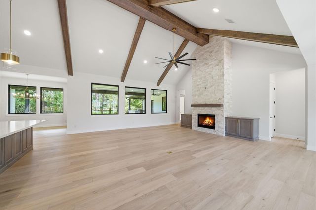 25080 Sequin Trail, Montgomery, TX 77316