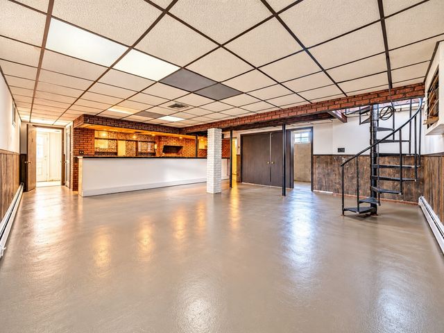 44 Essex St, Revere, MA 02151