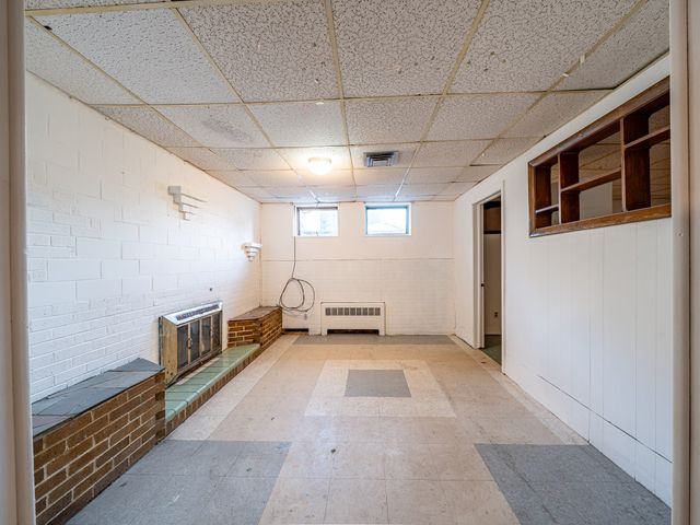 44 Essex St, Revere, MA 02151