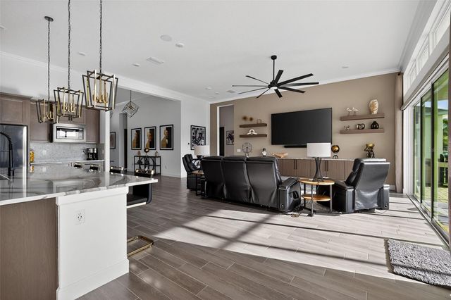 1088 SIGNET DRIVE, Apollo Beach, FL 33572