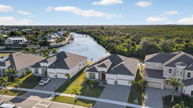 1088 SIGNET DRIVE, Apollo Beach, FL 33572