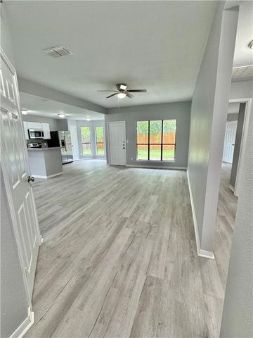 2842 Quebec Dr, Corpus Christi, TX 78414