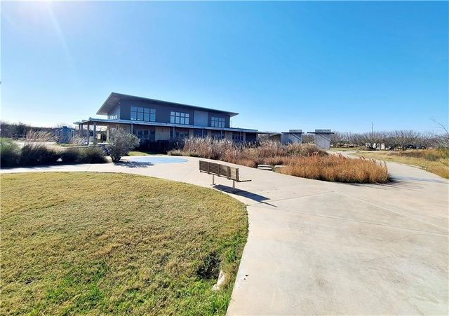 2842 Quebec Dr, Corpus Christi, TX 78414