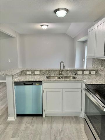 2842 Quebec Dr, Corpus Christi, TX 78414