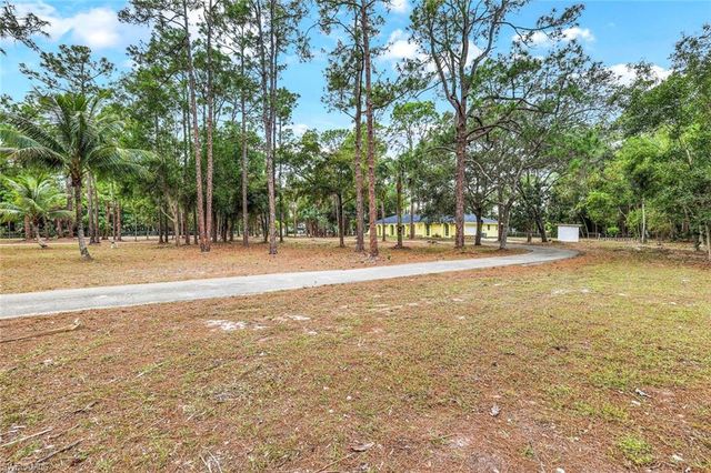 525 Weber BLVD N, Naples, FL 34120