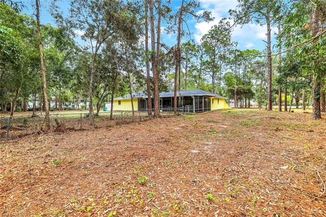 525 Weber BLVD N, Naples, FL 34120