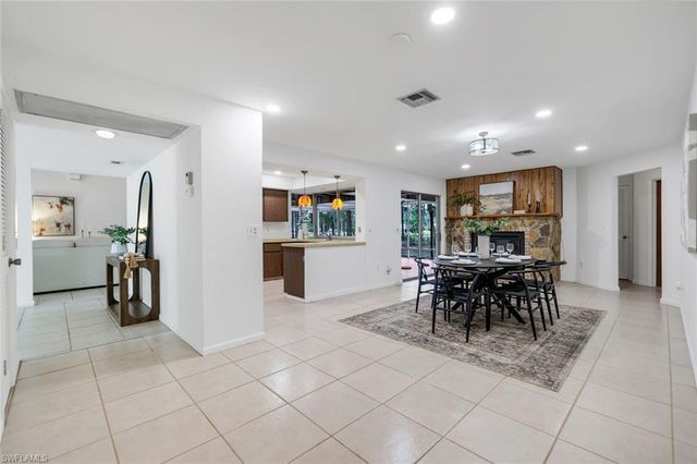 525 Weber BLVD N, Naples, FL 34120