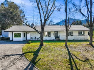 45430 Lauri Lane, Oakhurst, CA 93644