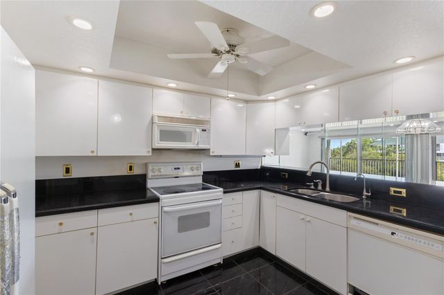 14825 SEMINOLE TRAIL, Seminole, FL 33776
